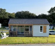Charmant Chalet Dans un Parc Avec Piscine - Hytter
