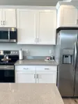 New & Elegant Modern Townhome