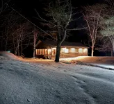 Private & Modern Muskoka Lakefront Cabin - واي فاي