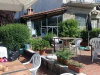 Apartment/ flat - Loro CiuffennaHouse with character - WiFi