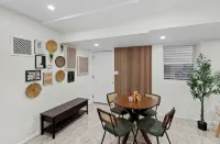 1-Bdr apartment 3 min walk from train to NYC -warm interior design - 2-Star