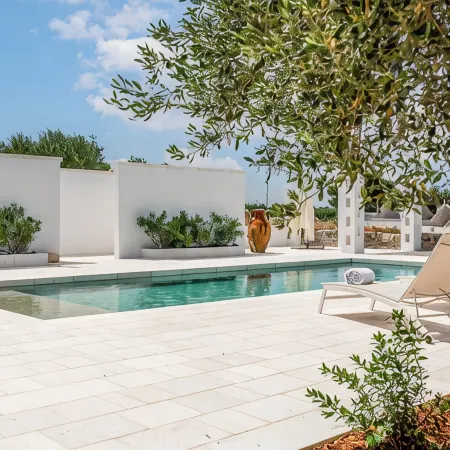 Designer villa with pool in Itria Valley