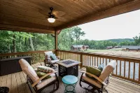 NEW FOREST COTTAGE W/GRILL & SCREENED IN PATIO:HIKE, FISH, GOLF, WATERFALLS - Boutique