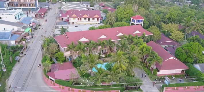 ลันตา ซีฟร้อนท์ รีสอร์ท โรงแรมในเกาะลันตา