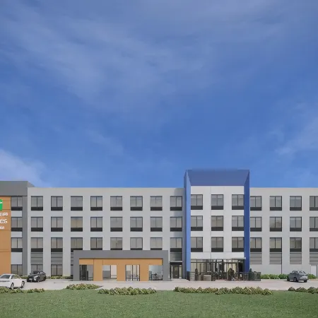 Holiday Inn Express & Suites Muncie Northwest by IHG