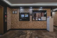 Hotel V - Pysäköinti