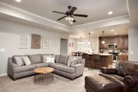 5 ⭐️ Clean & Quiet Barstow Retreat - บังกะโล