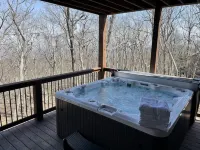 Designer Home: A+ Views HotTub Pool GameRoom Grill