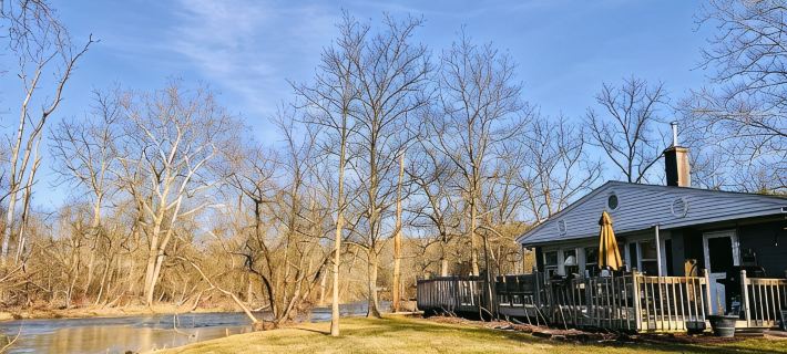 Waterfront Cabin on Penn's Creek Hotels in Union County