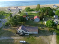 A Stone's Throw from Lake Superior, the bay and downtown pet friendly - 3 stjerner