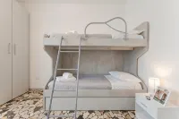 Elisa Flat - 15 Min from Venice & Wi-Fi - Condos