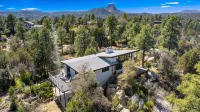 Mid Century Modern Home in the Boulders. Amazing Views. 1 Mile from Downtown.