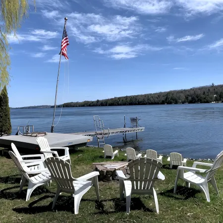 on gorgeous Great Pond (lake), great for families!