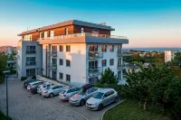 Sea Premium Aparthotel - parking