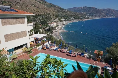 Bay Palace Mazzarò Hotels near Spisone Beach