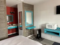 Historic Mora Inn & RV Park - Inns