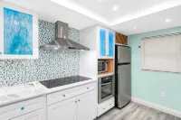 Stunning Oceanfront Views from Beautifully updated Condo - 부티크