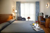 Hotel Mieres del Camino - 3つ星