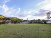 Pousada Vale da Montanha - parking