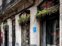 Poshtel Bilbao - Premium Hostel โรงแรมในบิลเบา