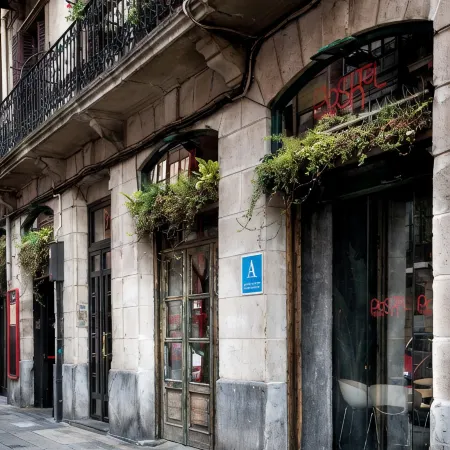 Poshtel Bilbao - Premium Hostel