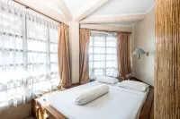Sapadia Hotel Parapat