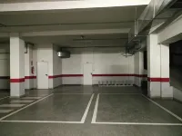 克里索里奧索爾酒店 - 停車場
