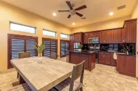 Luxury Spacious Stay