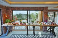 Lale Hotel - شاطئ