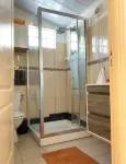 Bungalow, 10-minute walk from Etang-Salé les Bains beach, sleeps 2 to 4. - 2-Star