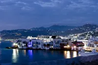 Yanna Asteri Suites - Condos