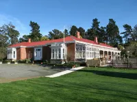 Ugbrooke Country Estate - bar