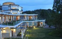 Taman Simalem Resort - spa
