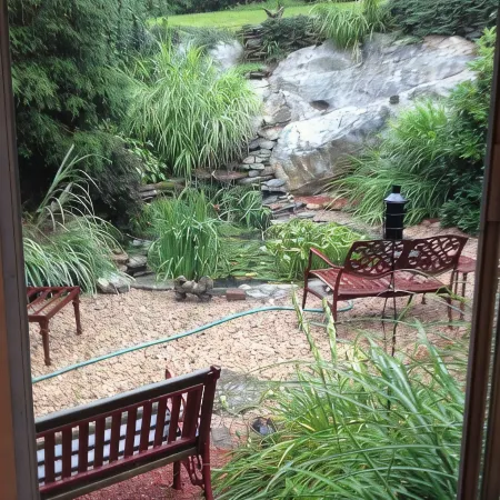Walk to Downtown Mystic Premiere Carriage House Spacious Loft Apt—Very Private
