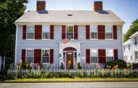 Sally Webster Inn - parking