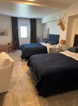 The BEACH HOUSE at the Pier