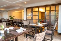 Hotel Fleuris - 3 Yıldız