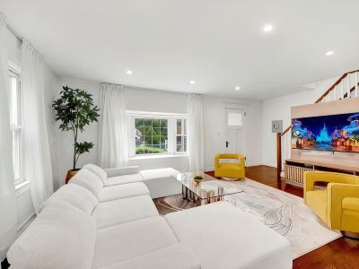 Modern Comfort in the Heart of NYC