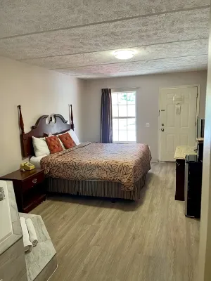Smoky View Inn - 2-Star