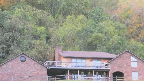 卡諾瓦河 Mountain House - 4 星級