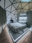 Unique Dome with hot tub, bbq, jacuzzi, near beach