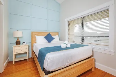 Surf House Hotels in Hampton Beach