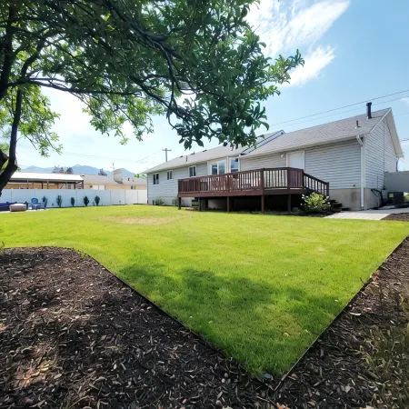 The Comfy Rambler- 6 bd 3 bath House