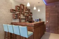 Garni Hotel Ema - bar