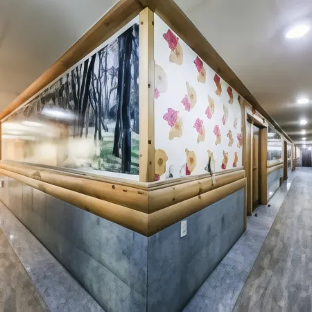 Pine Motel