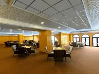 Hamdan Plaza Hotel Salalah, an Htg Hotel - servizio colazione