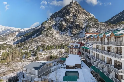 Echor Himalayan Heights Luxe Manali