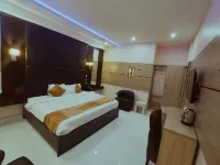 Olympus Hotel & Suites Hotels in 