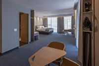Holiday Inn Express LUZERN - KRIENS by IHG - parking