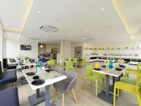 Ginger Lucknow Hotels near Gomti Nagar